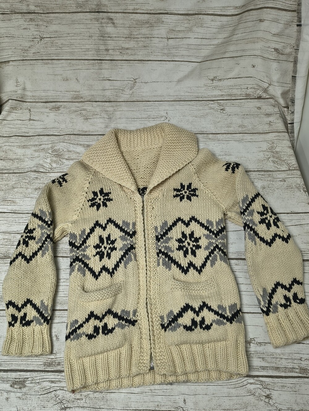 Vintage 70s Cowichan Wool Full Zip Cardigan Lightning Zipper